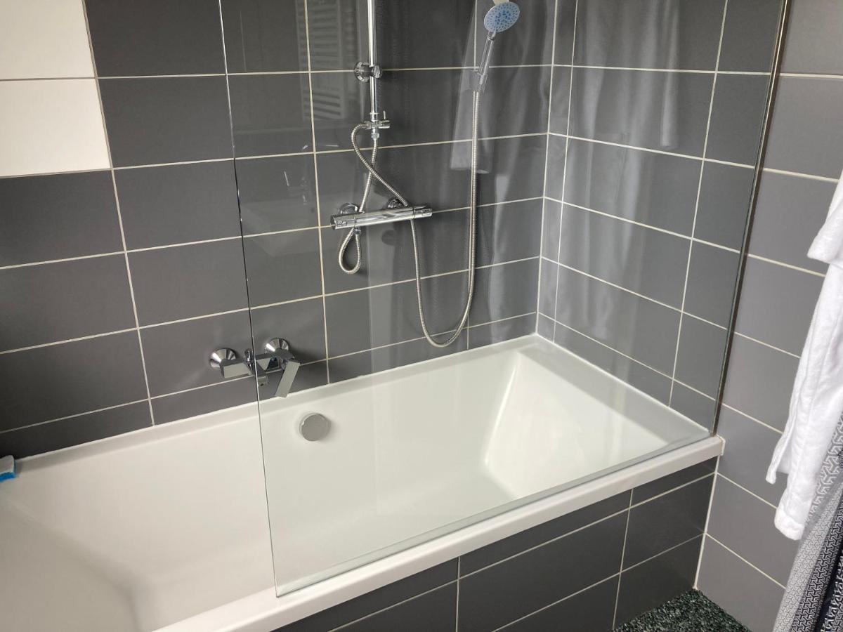 Ferienwohnung Tor zum Pfälzerwald Pirmasens Exterior foto